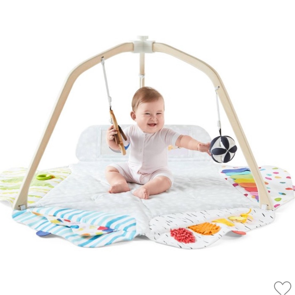 Lovevery The Play Mat NWT